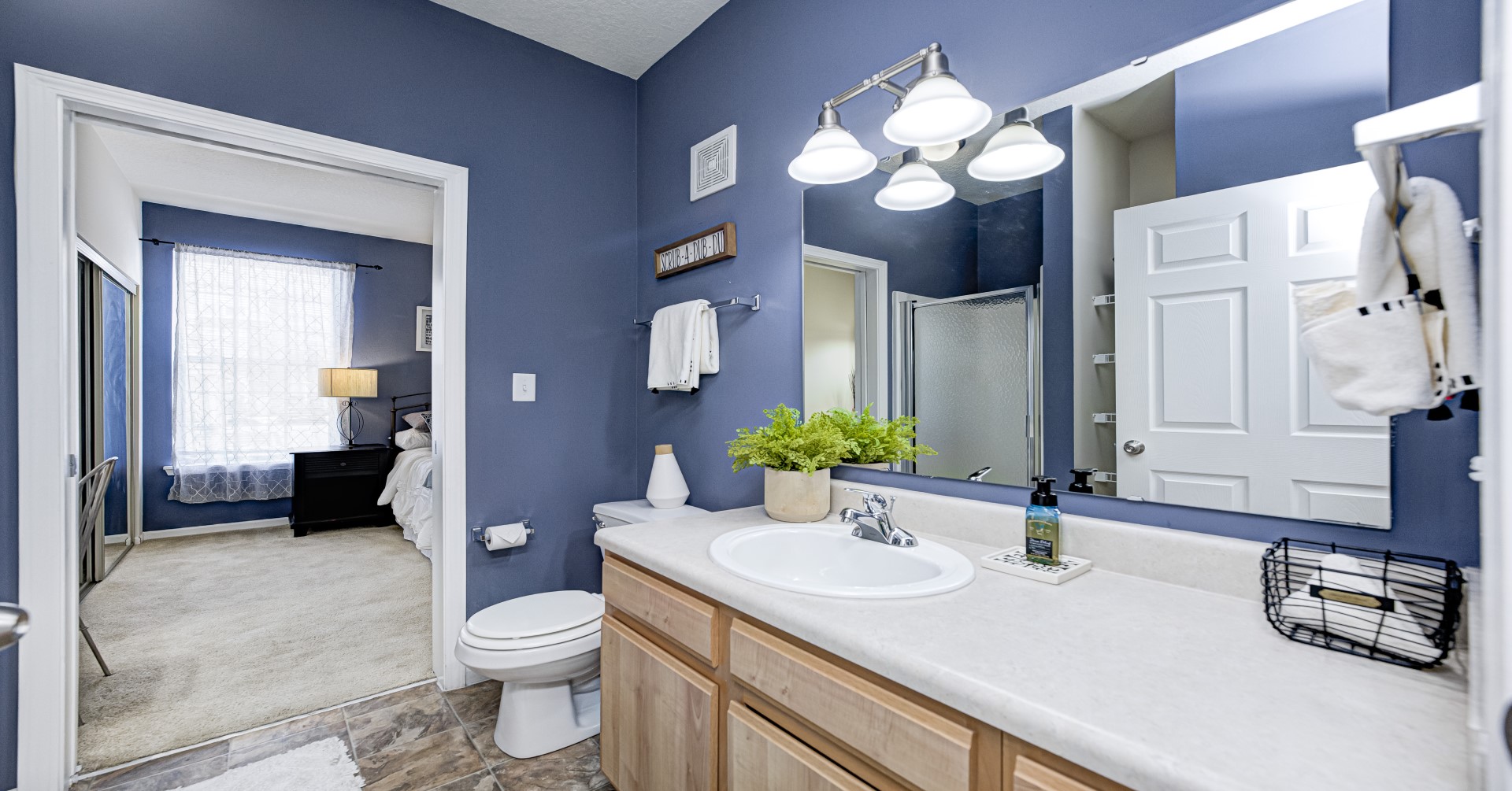 Stonebridge Model Bathroom